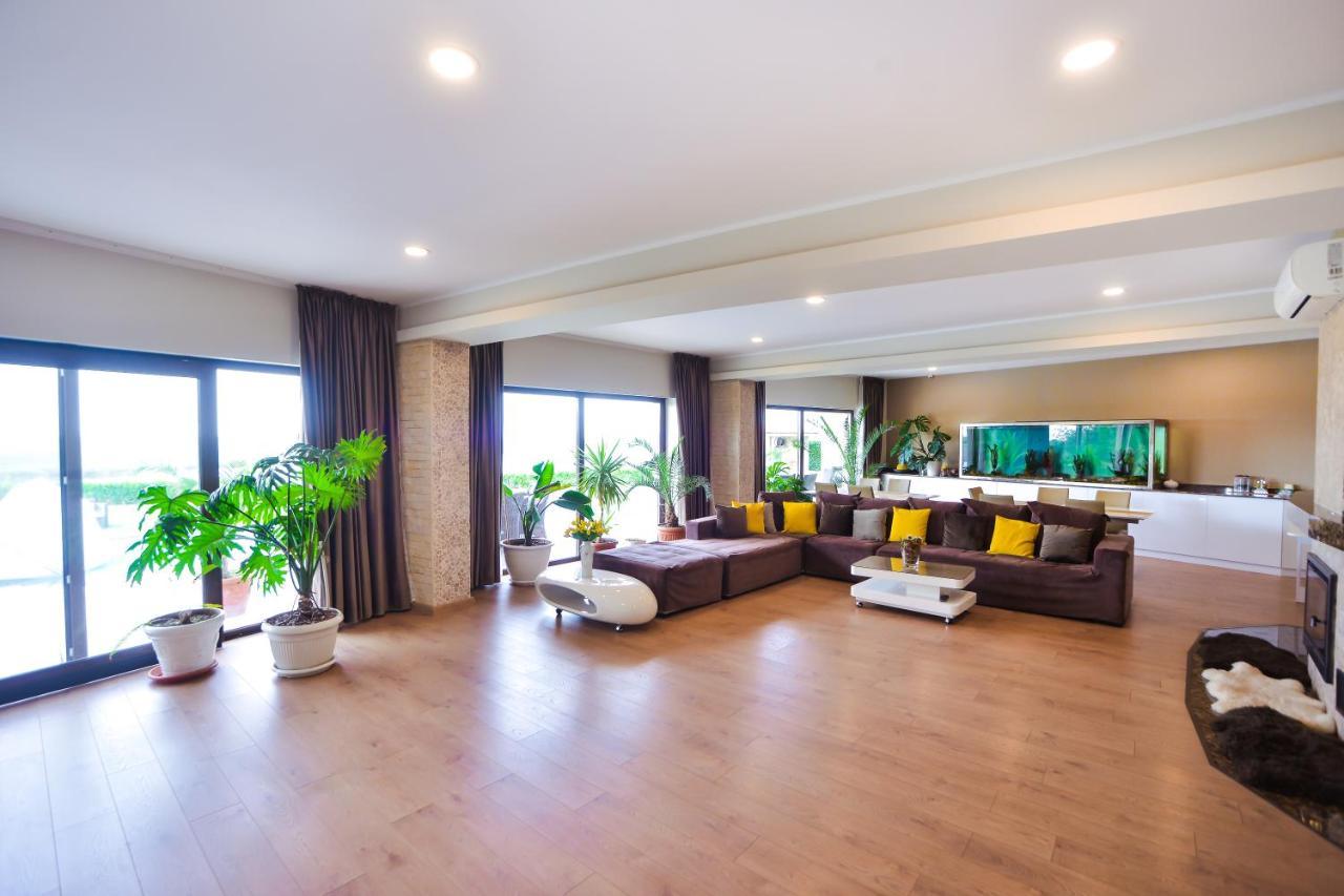 Casa Miralago Boutique Adults Only Tulcea Exteriér fotografie