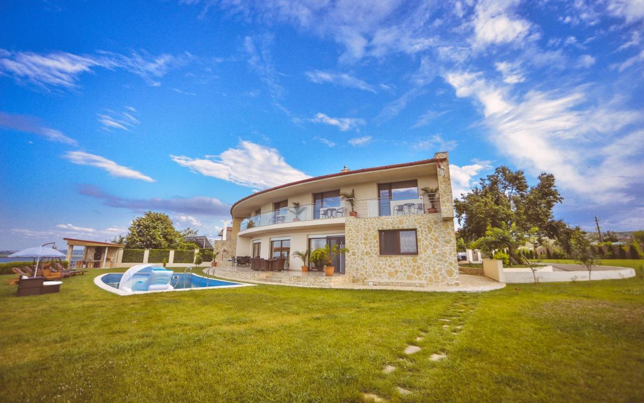 Casa Miralago Boutique Adults Only Tulcea Exteriér fotografie