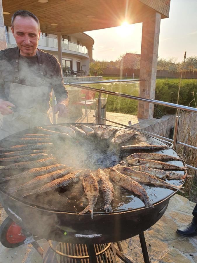 Casa Miralago Boutique Adults Only Tulcea Exteriér fotografie