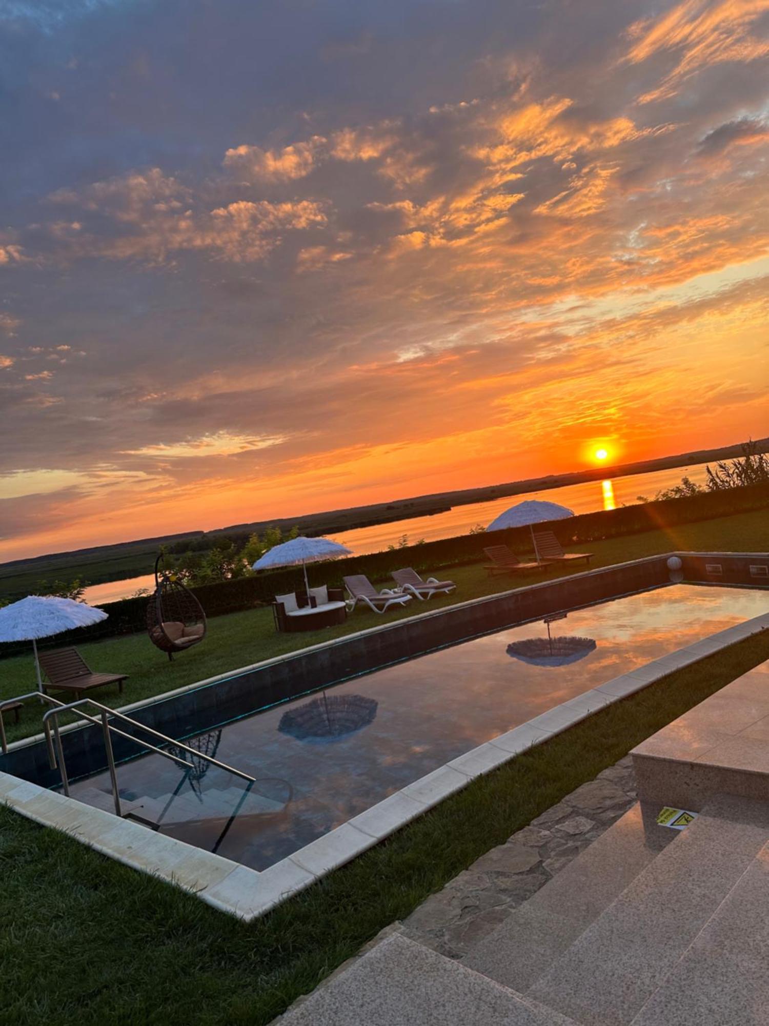 Casa Miralago Boutique Adults Only Tulcea Exteriér fotografie